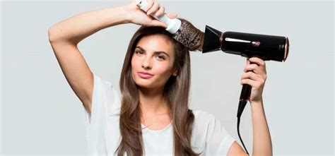 Важные аспекты при использовании утюжка или выпрямителя в уходе за волосами