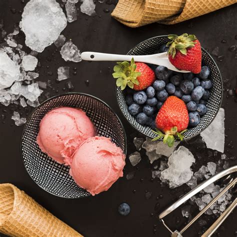 Выбор компонентов для создания вкусного домашнего мороженого