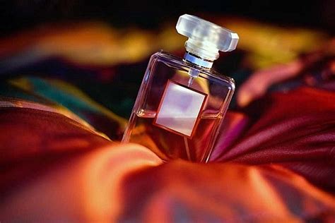 Домашние способы для устранения аромата парфюмерии