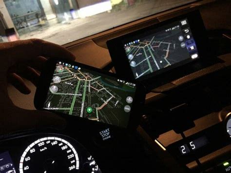 Запуск функционала MirrorLink на мультимедийной системе автомобиля: преобразование смартфона в полноценный экран автомобиля