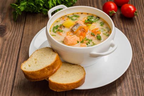 Кремовый суп с нежной рыбной икрой: удовольствие для всех органов чувств