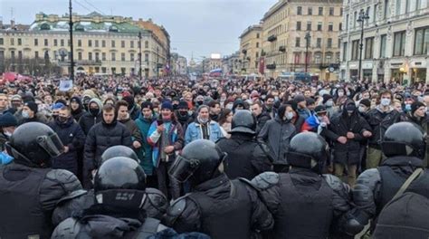 Масштабные протесты в городах России: важное явление с глубокими последствиями