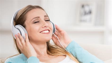 Музыкальная терапия: как звуки помогут преодолеть состояние болезни