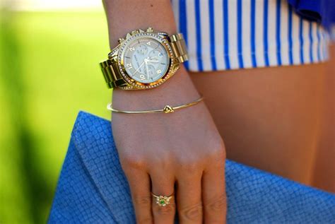 Предзнаменование успеха: носить часы с золотым браслетом