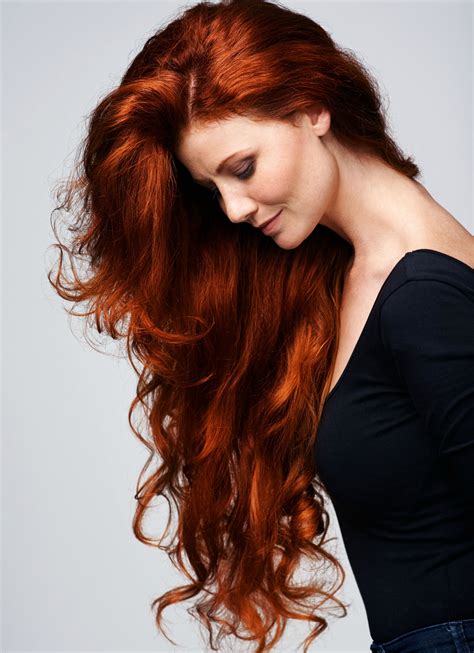 Природные пути приобрести рыжий оттенок волос: альтернатива к химическим методам