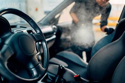 Причины неприятного запаха в автомобиле