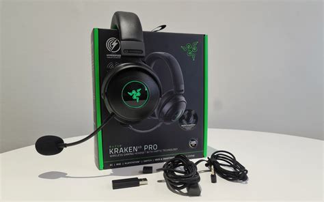 Процесс подключения усовершенствованных наушников Razer Kraken V3 Pro