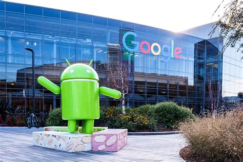 Роль и влияние Google Play в операционной системе Android