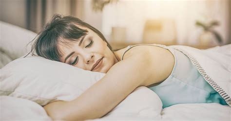 Связь между режимом "низкая синевая" и качеством сна