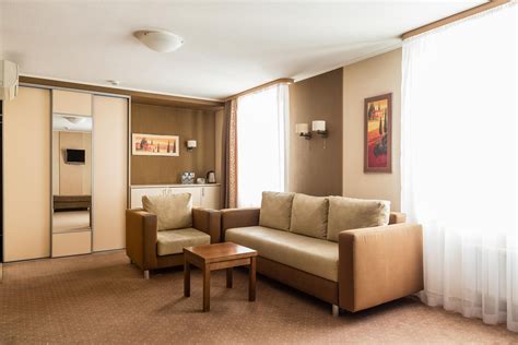 Удобство и комфорт в номере: мебель и оборудование для идеального отдыха