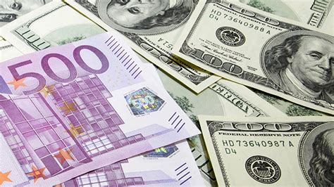Факторы, влияющие на курс евро и доллара